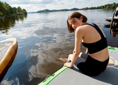 The advantages of using circular fabrics in yoga and activewear
